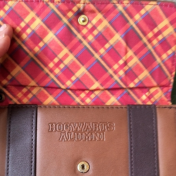 Harry Potter Brown Tri Fold Wallet Hogwarts Alumni Faux Leather Orange Plaid - Picture 3 of 6